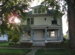 221 N Market St, Kenton, OH 43326
