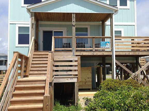 2nd image of 3617 W Beach Dr