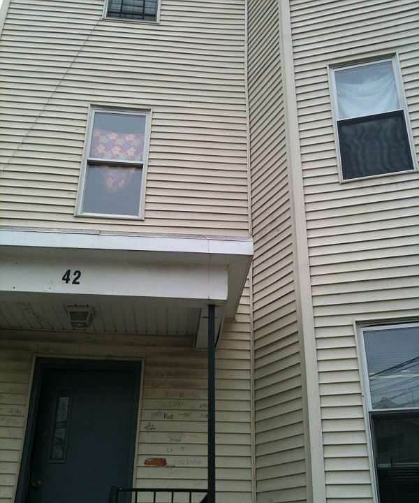 1st image of 42 Purser Pl