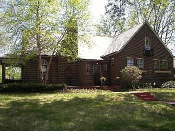 1st image of 3030 Longfellow Blvd