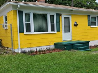 1413 Willow Rd, Greensboro, NC 27401