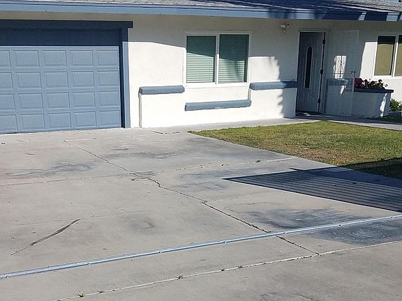 2nd image of 512 N Calle Marcus