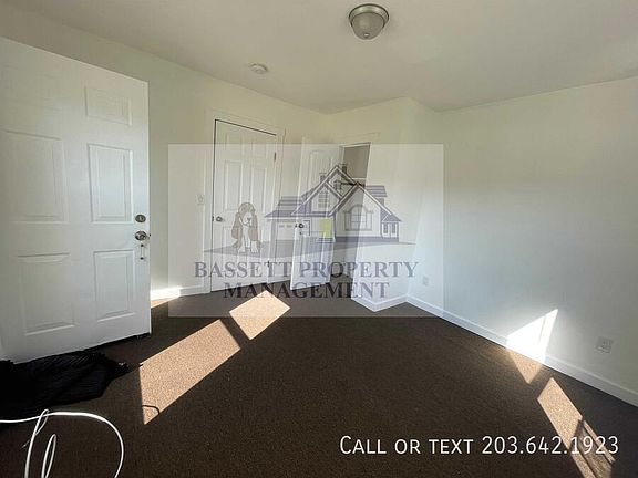 4th image of 109 E Albert St APT 1W