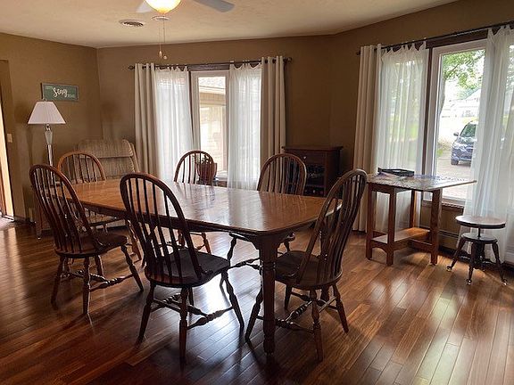 5th image of 2095 Tarragon Dr