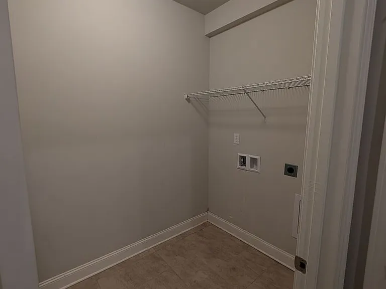 207 Blackwood Dr NW — Photo 39