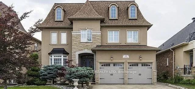 11 Concorde Dr — Photo 1