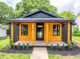 213 Crestone Dr, Greenville, SC 29611