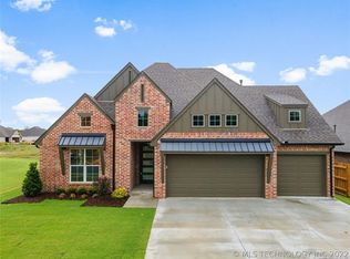 13841 S 21st St, Bixby, OK 74008