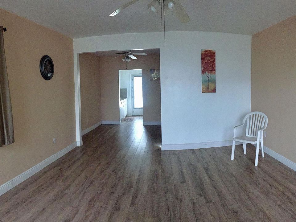 1st image of 920 Meridian Ave APT 13