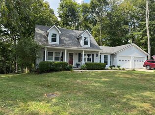 206 Glenbrook Ct, Frankfort, KY 40601