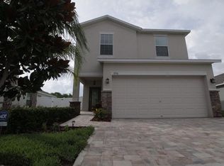 1956 Hawks View Dr, Ruskin, FL 33570