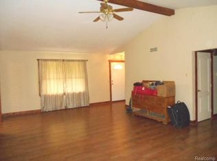 4820 Clements Cir, Howell, MI 48855