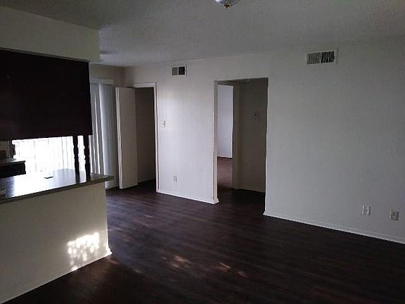 2nd image of 8017 Cambridge Cir