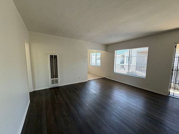 4th image of 11501 Obert Ave APT 6