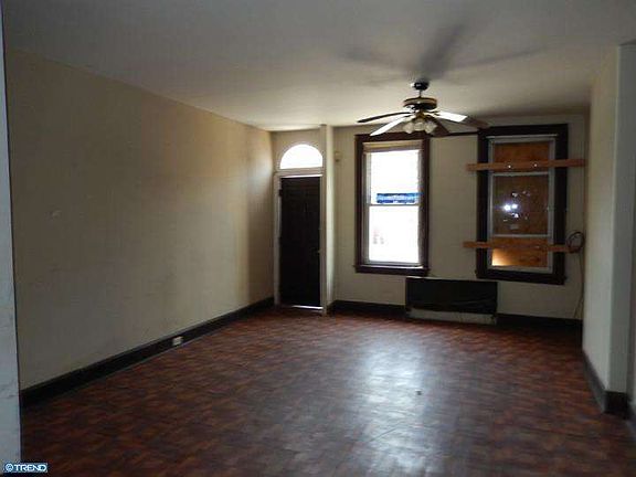 3rd image of 1215 W 4th St