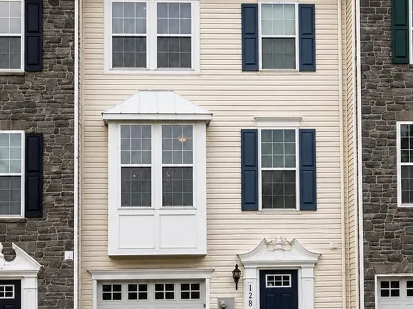 1285 Rannoch Ln #23, York, PA 17403