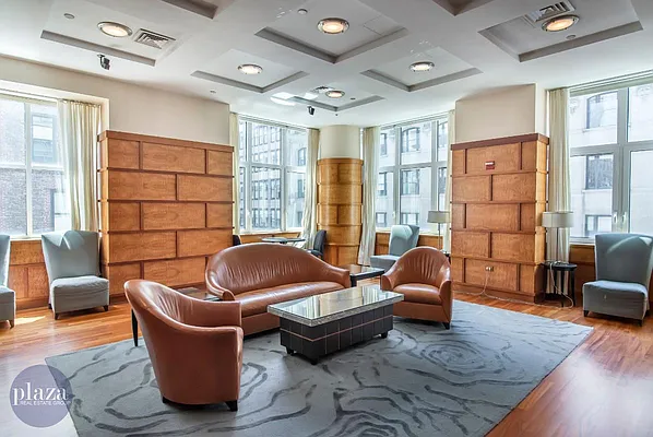 Sold by Plaza Real Estate Group | media 23