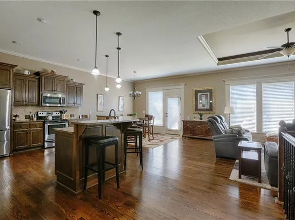 24597 W 110th St, Olathe, KS 66061