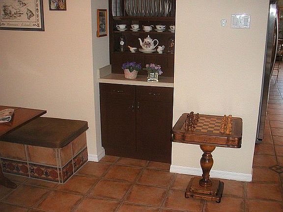 Dining Room Wet Bar and Win 