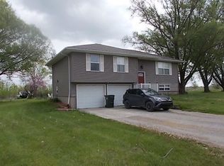 427 SE 951st Rd, Knob Noster, MO 65336