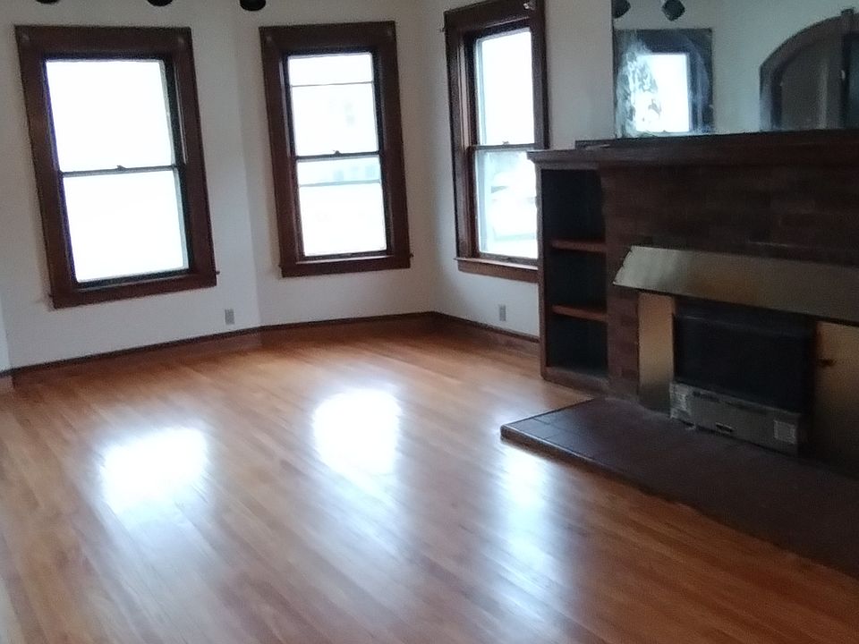 1st image of 601 Beattie St #1