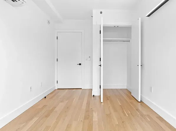 45 Lenox Road image 10 of 22