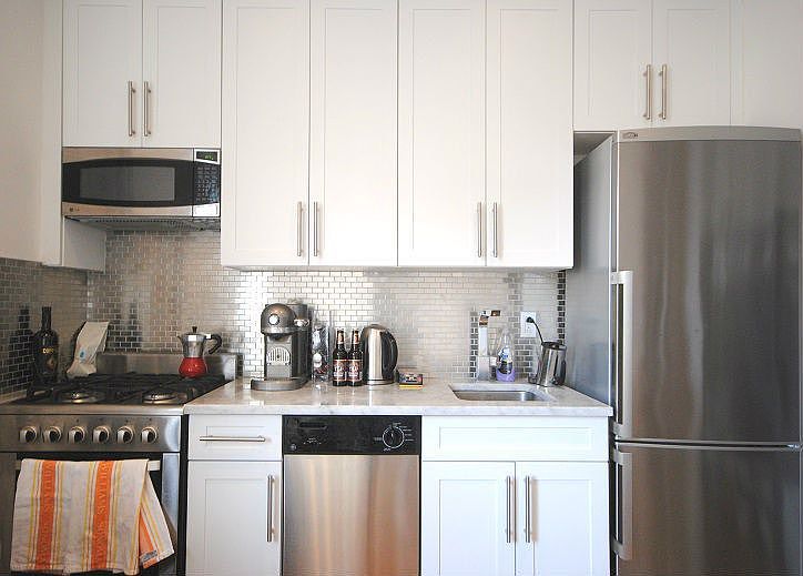 1st image of 150 W 84th St APT 1A