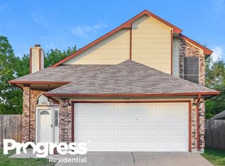 5001 Highbank Dr, Arlington, TX 76018