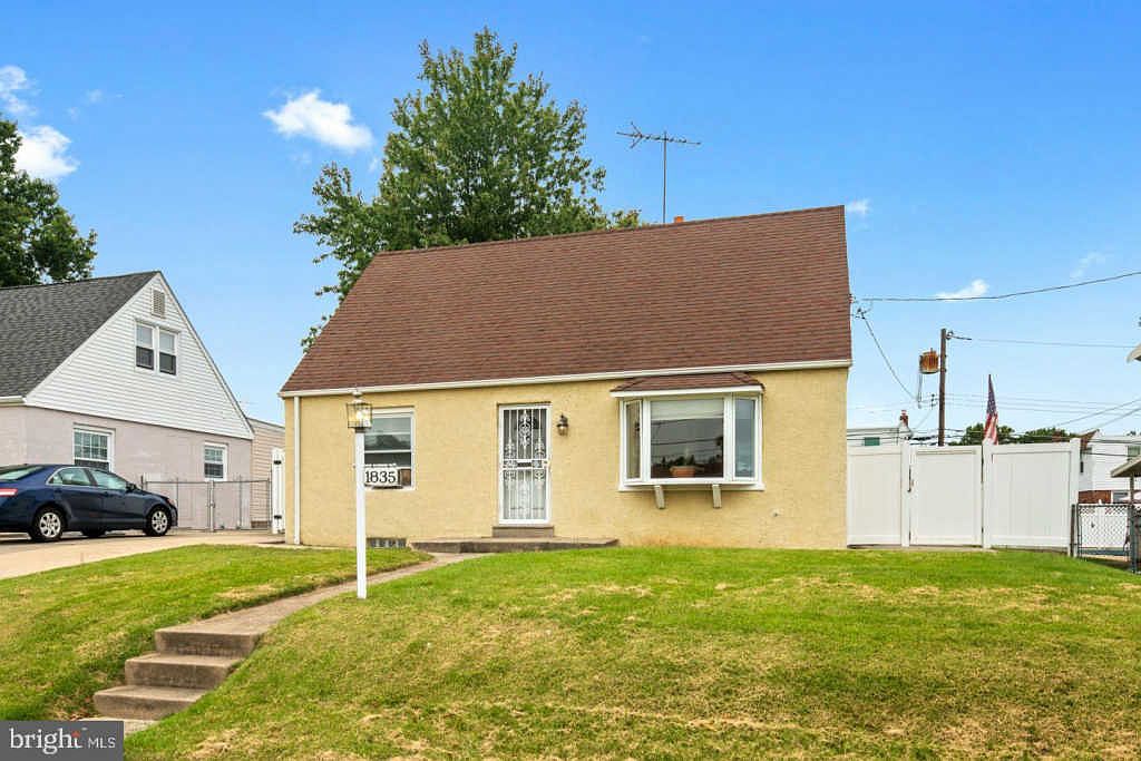 1835 Lott St, Philadelphia, PA 19115 Zillow