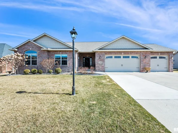 213 Shadow Crk, Washington, IL 61571