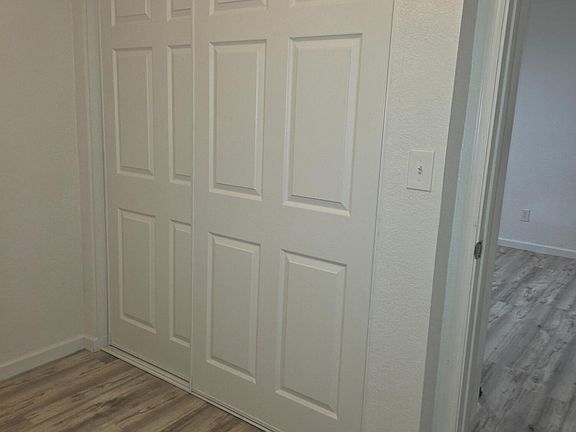 2nd image of 18202 N CAVE CREEK Road #113