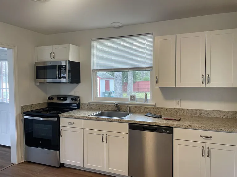 6554 Holliday Rd — Photo 4