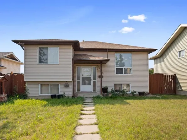 224 N Faldale Close NE, Calgary, AB T3J 1V9