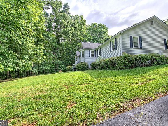 4th image of 65 Gaddis Rd NW