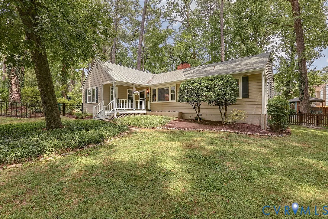 3 bed, 1622 sqft, $2,250 — Photo 2