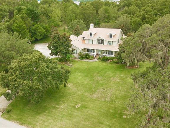 2nd image of 8955 Silver Lake Dr