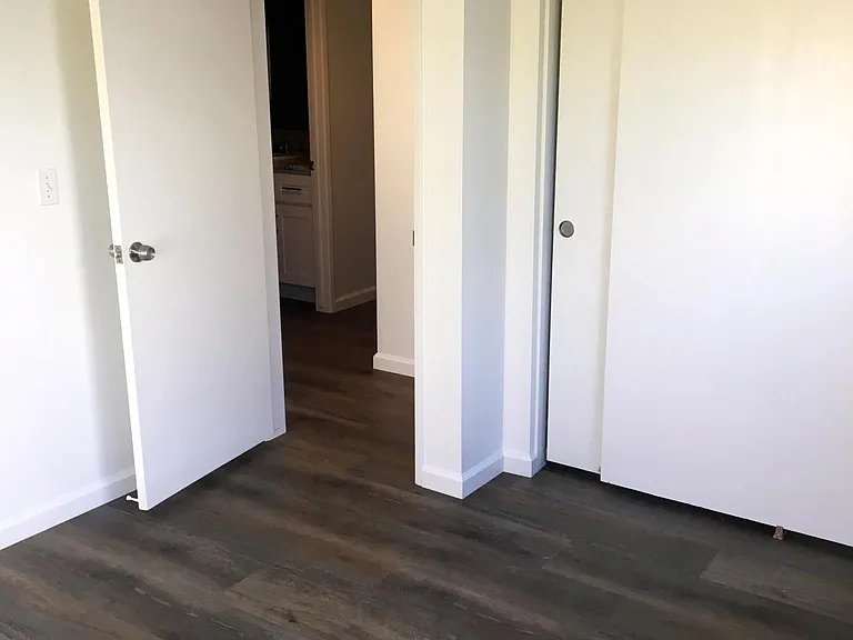 345 S Harwood St — Photo 10