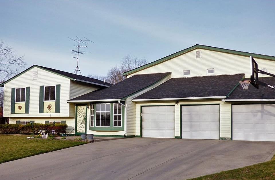 1st image of 8241 Autumn Mill Ln