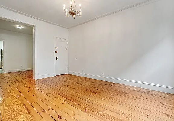 5th image of 412 E 88th St #2B