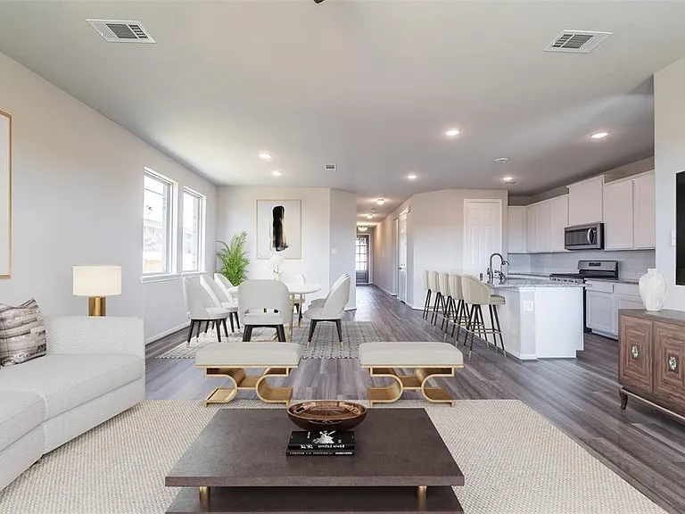 2639 Westward Hill Dr — Photo 2