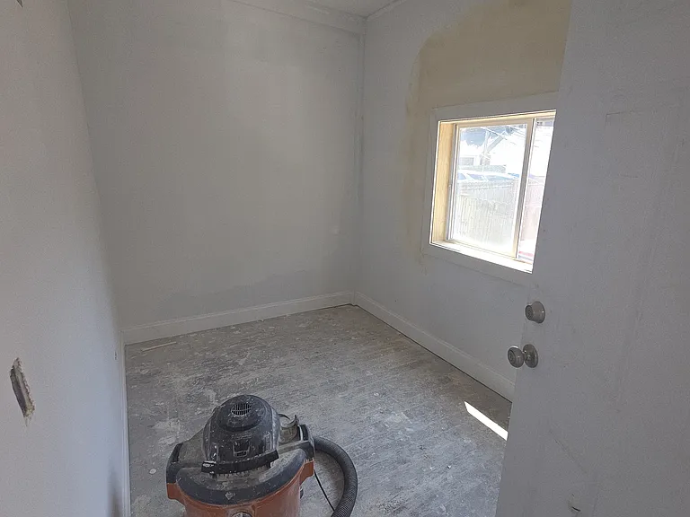 4650 N Paulina St #1S — Photo 12
