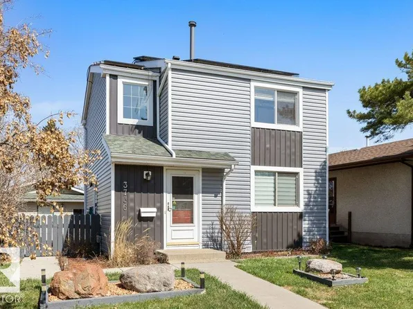 3736 12th Ave NW, Edmonton, AB T6L 3B2