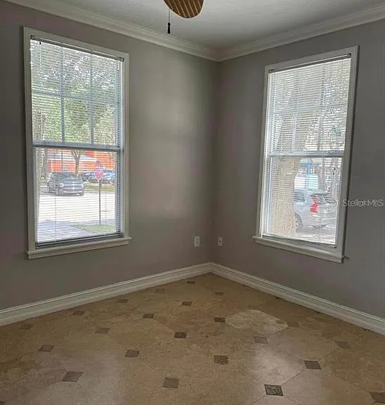 611 Campus St #180 — Photo 5
