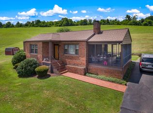 1139 Webster Rd, Roanoke, VA 24012