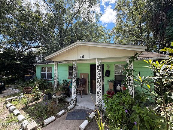 3rd image of 918 W 27TH Street