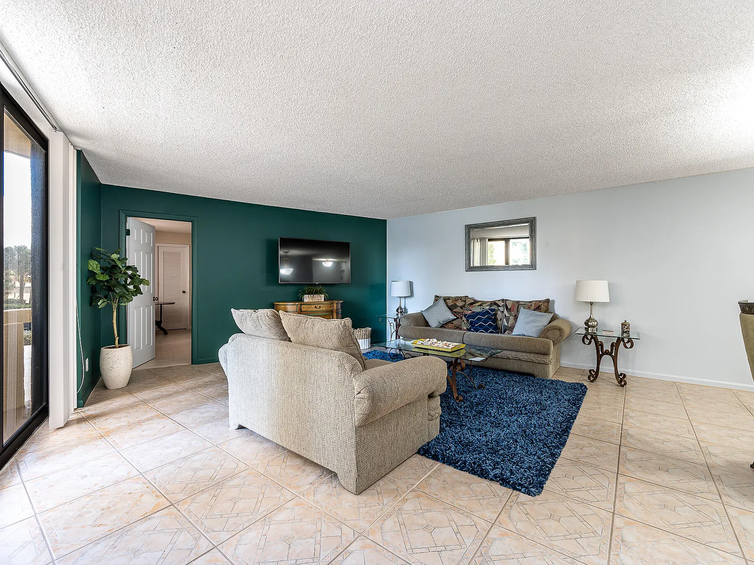 2 bed, 2.0 bath, 1219 sqft, $2,900 — Photo 4