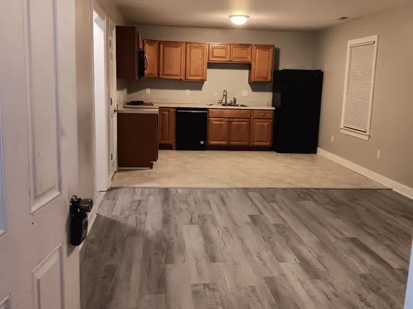 7037B Quinns Dr #B, Hayes, VA 23072
