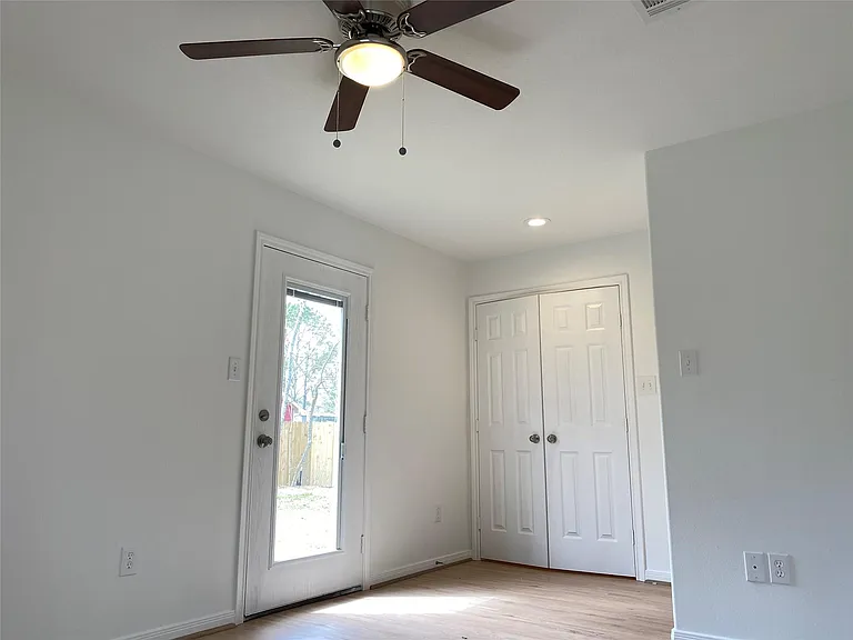 3722 Putnam Dr #A — Photo 14
