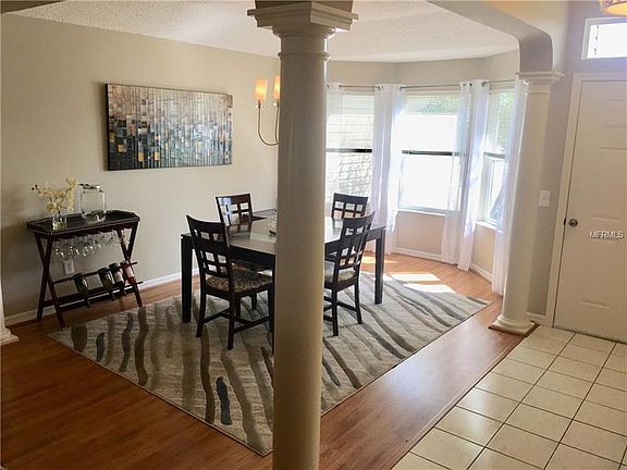 3rd image of 1308 Landeros Ln