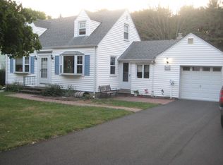 36 Delsole Rd, Hamden, CT 06518